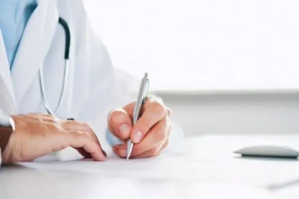 مرخصی-استعلاجی-چیست-و-چگونه-از-آن-استفاده-کنیم؟