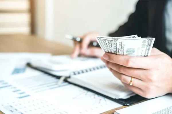 مبلغ عیدی 1405 اعلام شد!